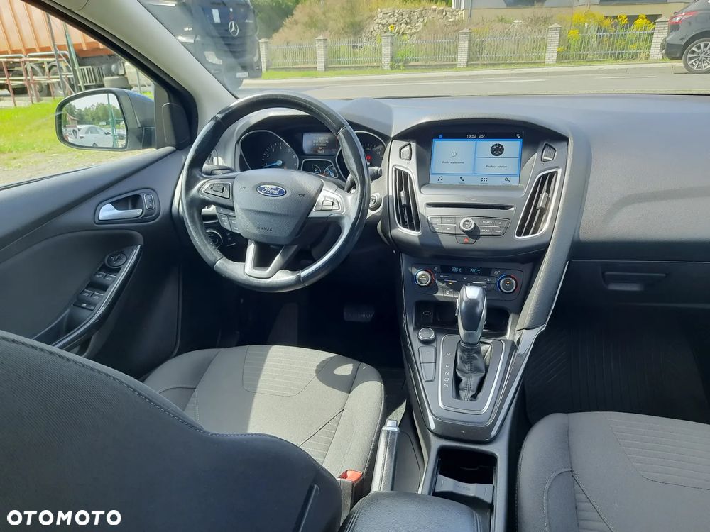 Ford Focus 1.5 EcoBoost Gold X ASS PowerShift - 14
