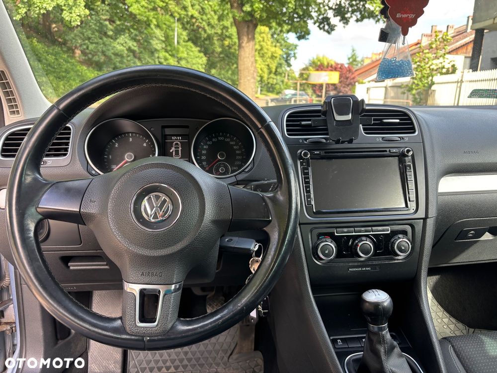 Volkswagen Golf 1.6 TDI Comfortline - 12