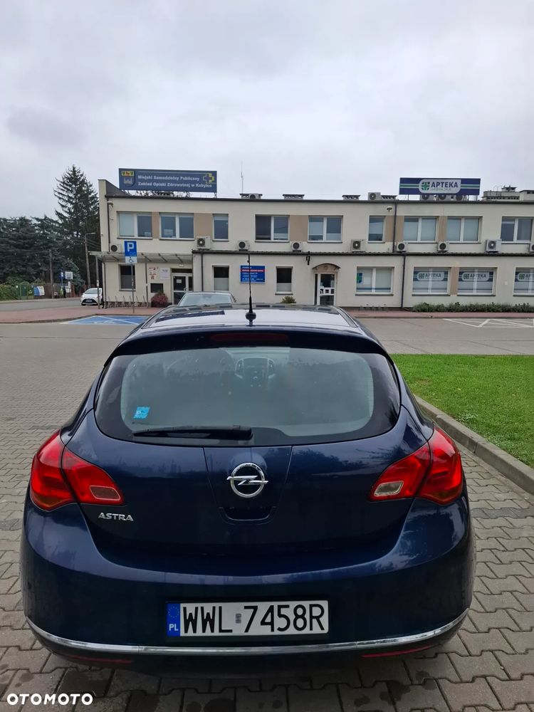 Opel Astra IV 1.6 Active - 12