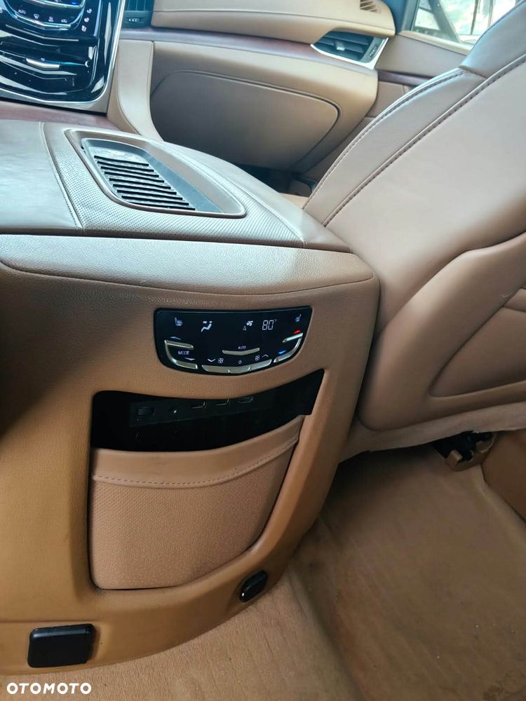 Cadillac Escalade 6.2 V8 Platinum - 17