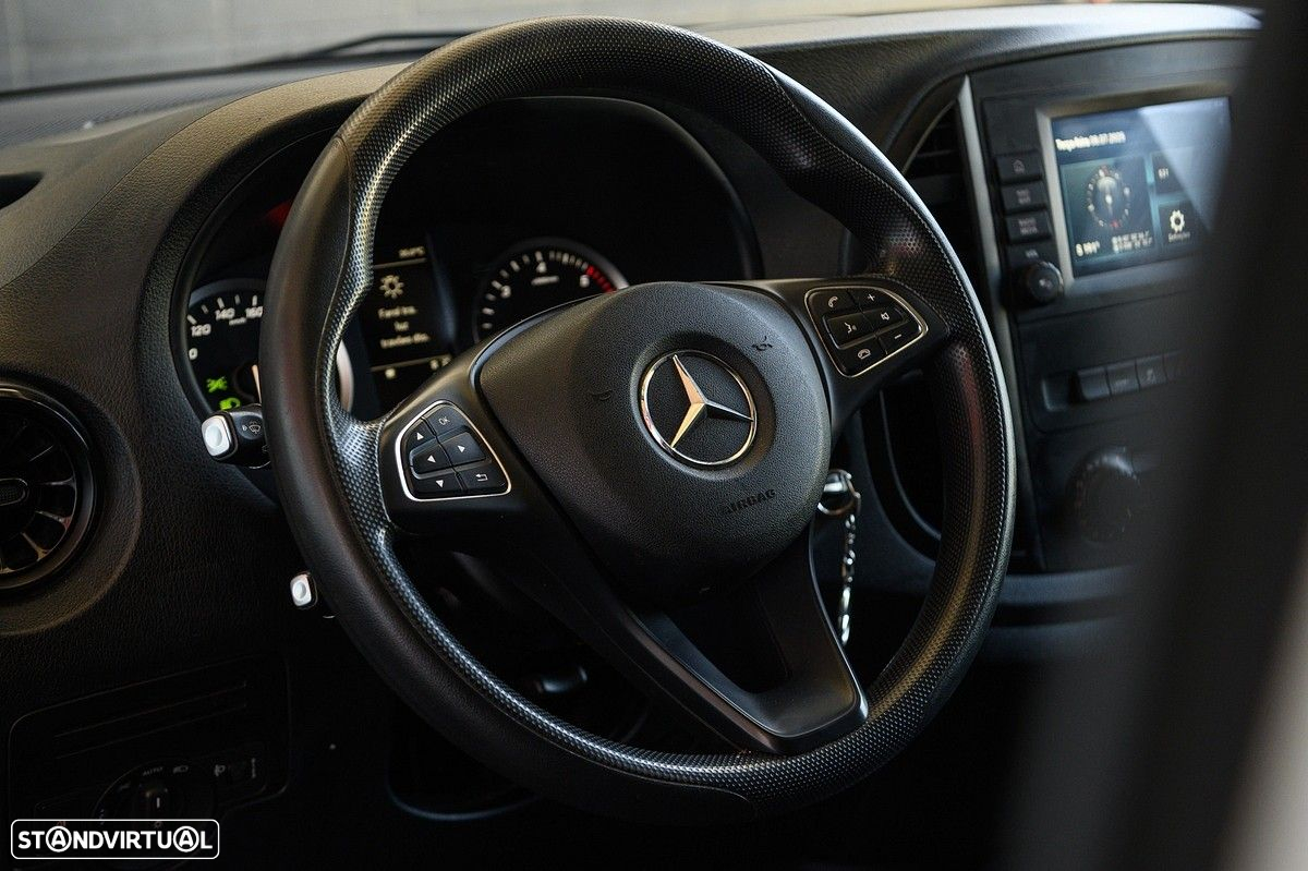 Mercedes-Benz Vito Outro - 34