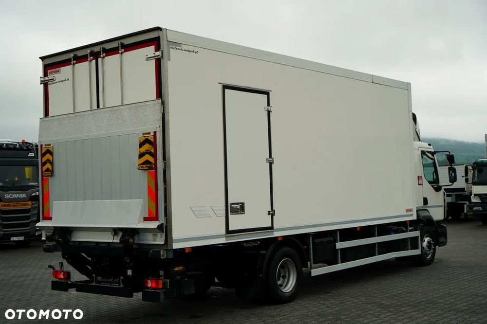Renault D 250 / CHŁODNIA - 6,7 m / THERMO KING T 600R / + WINDA ZAŁADOWCZA PALFINGER / - 7