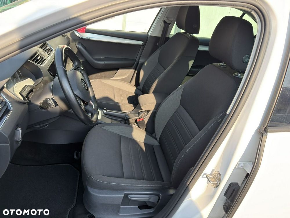 Skoda Octavia 1.6 TDI Active - 13