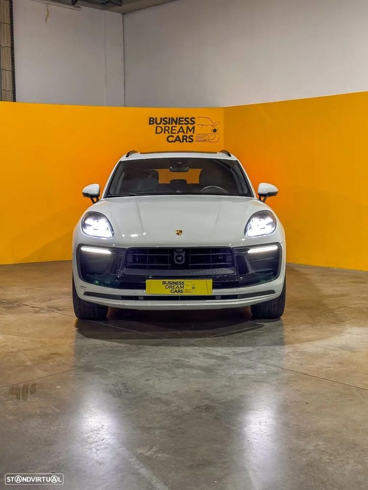 Porsche Macan T - 6