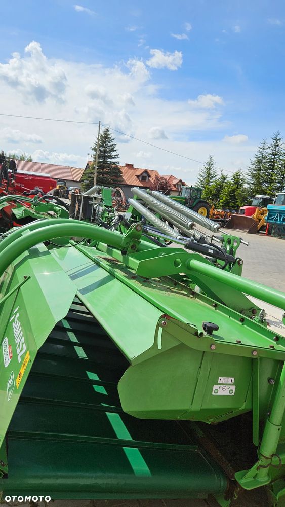 SaMasz KDD 861 S+T Kosiarka Dyskowa Motyl z taśmami  w Zestawie z Czołową kosiarką KDF 340 S - 29