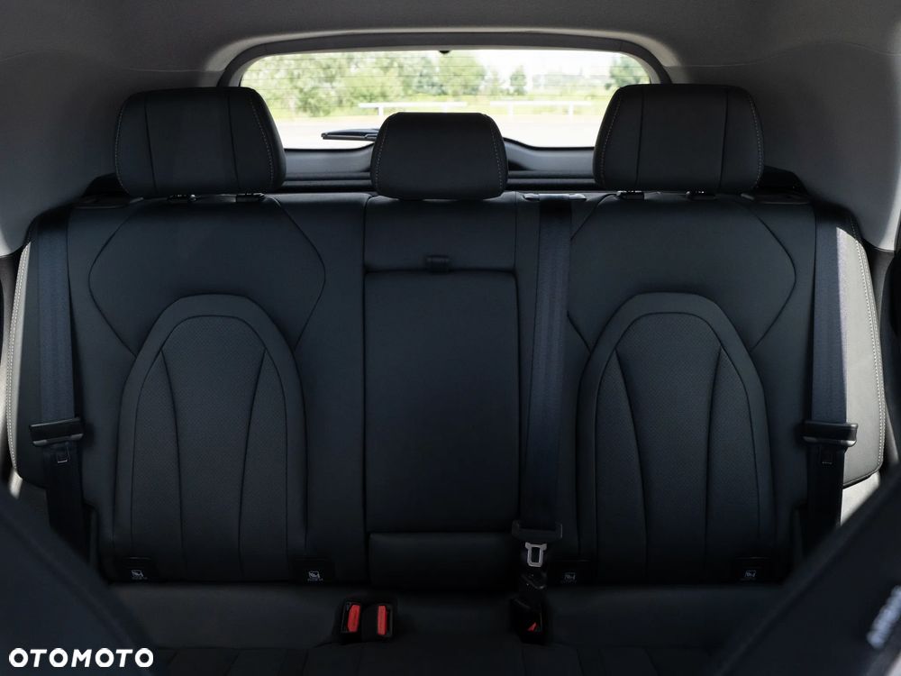 Chery Tiggo 4 1.5 GDI HEV Prestige DHT - 32