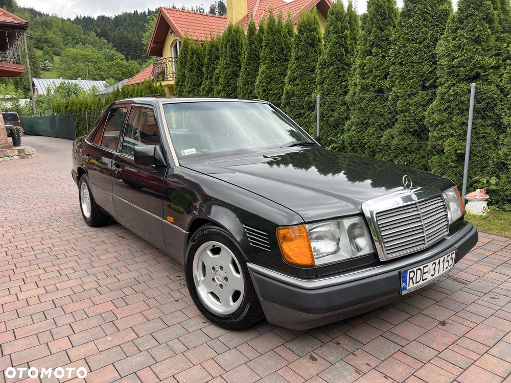 Mercedes-Benz W124 (1984-1993) - 14