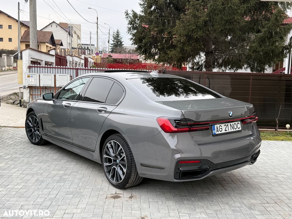 BMW Seria 7 730d xDrive MHEV - 2