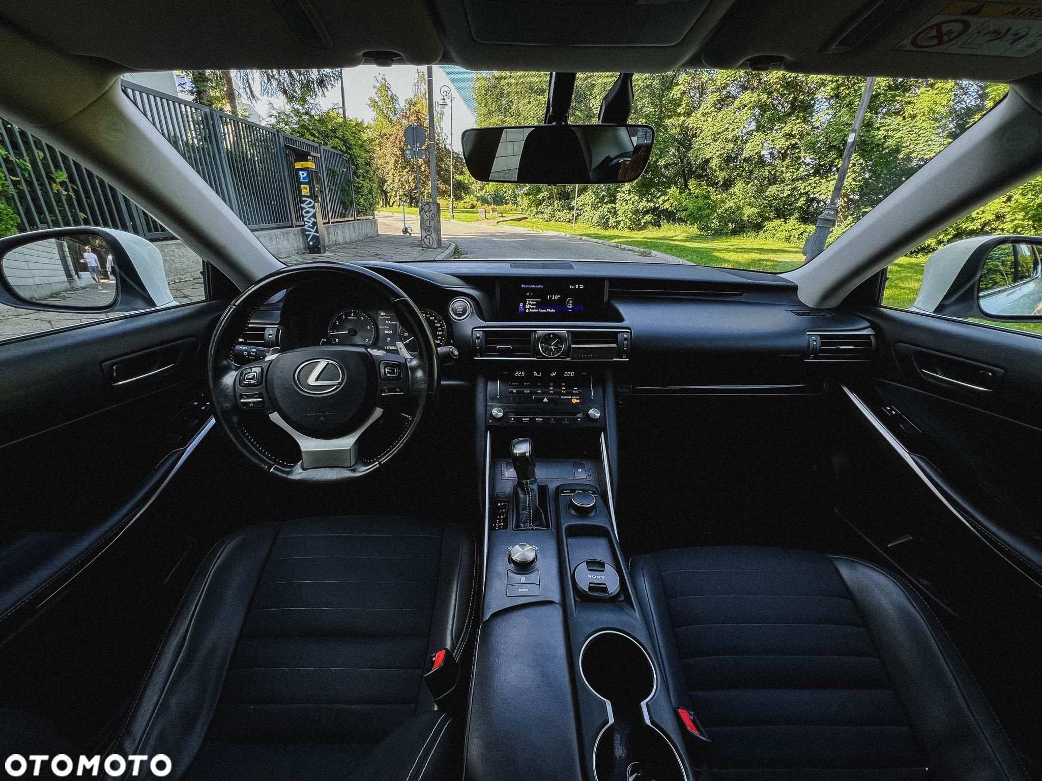Lexus IS 200t Elegance - 10