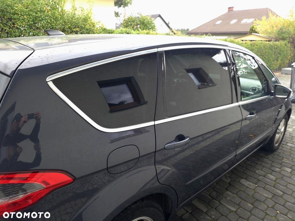 Ford S-Max - 29