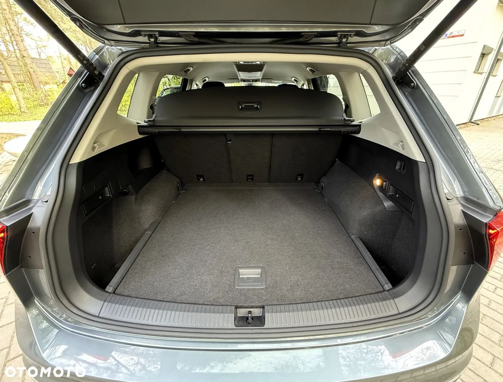 Volkswagen Tiguan Allspace 2.0 TDI 4Mot Elegance DSG - 22