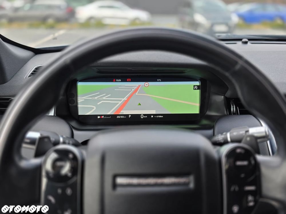 Land Rover Discovery Sport 2.0 P200 mHEV R-Dynamic HSE - 25