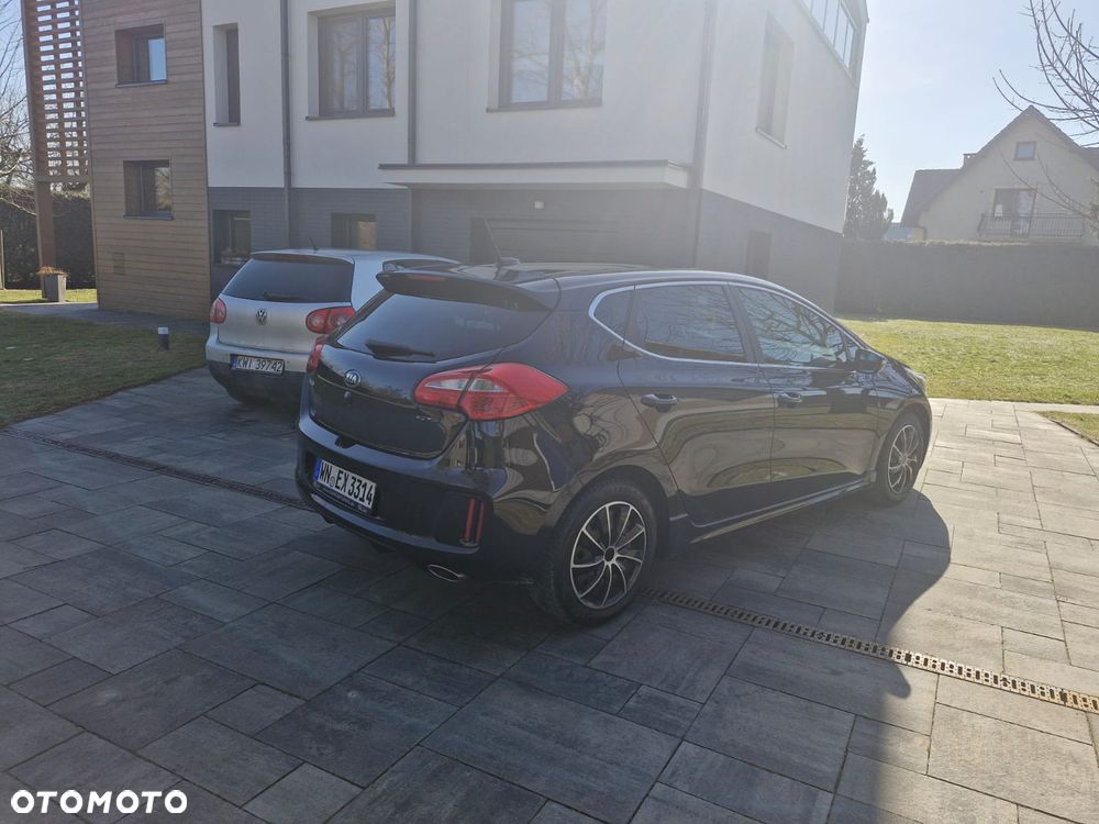 Kia Ceed 1.6 CRDi GT Line - 16