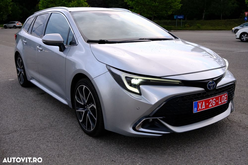 Toyota Corolla 1.8 Business Edition - 30