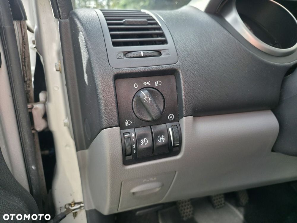 Suzuki Ignis - 19