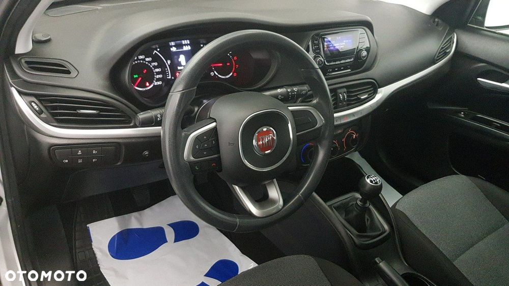 Fiat Tipo - 16