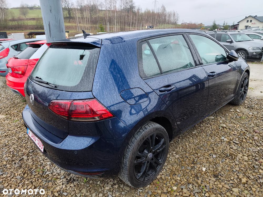 Volkswagen Golf 1.2 TSI BlueMotion Technology DSG Trendline - 3