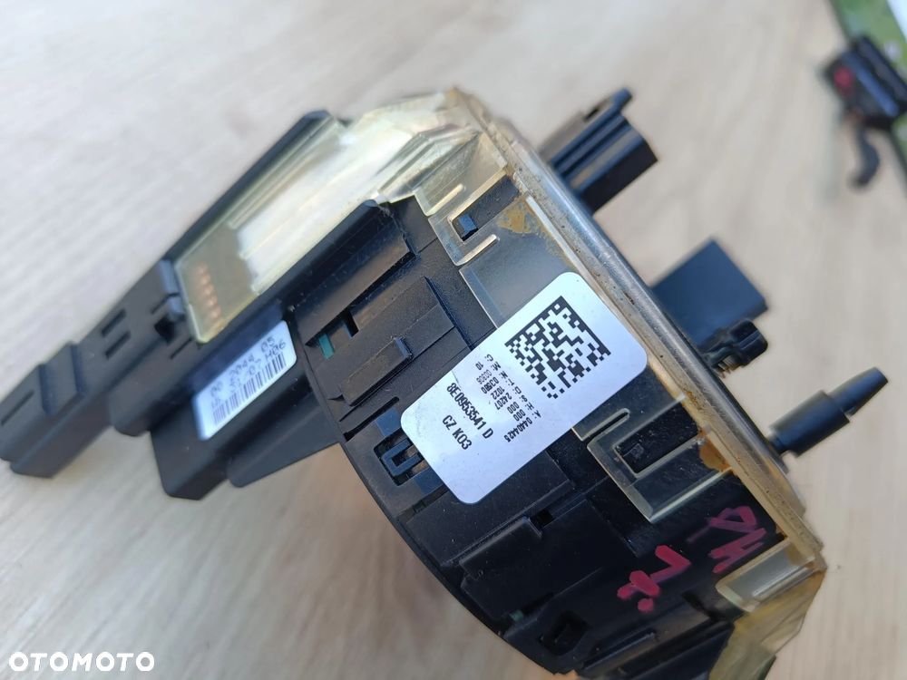 AUDI VW TAŚMA KIEROWNICY ZWIJAK 8E0953541D - 2