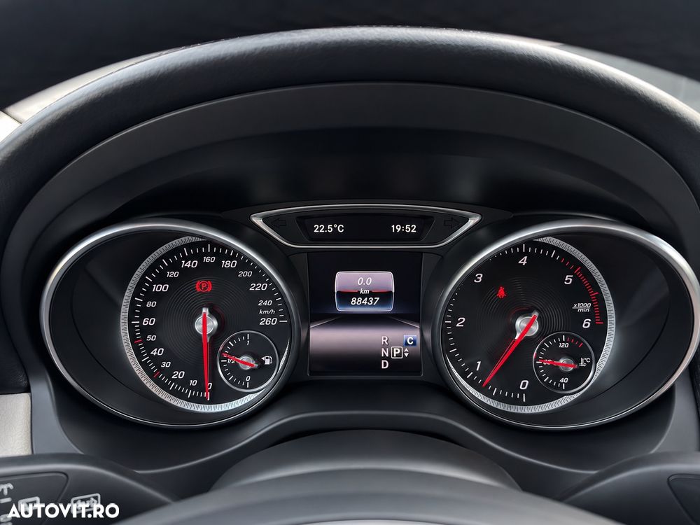 Mercedes-Benz GLA 200 d 4MATIC Aut. - 7