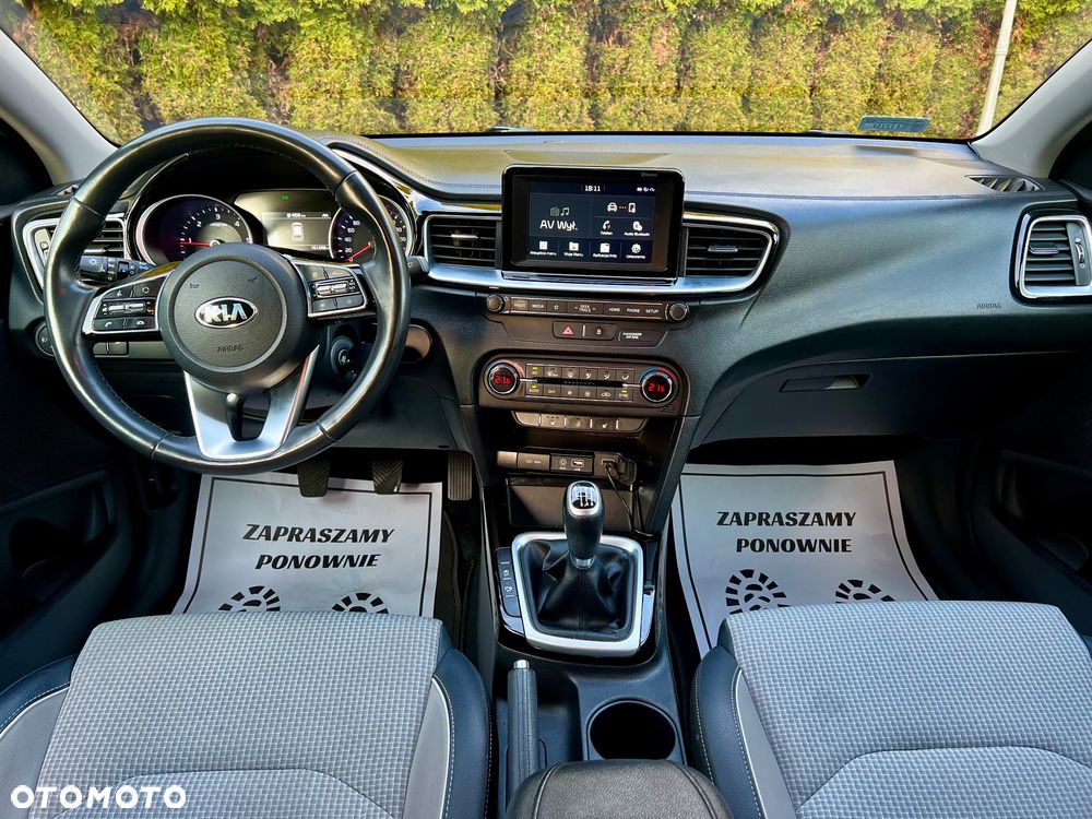 Kia Ceed 1.6 CRDi mHEV L - 22