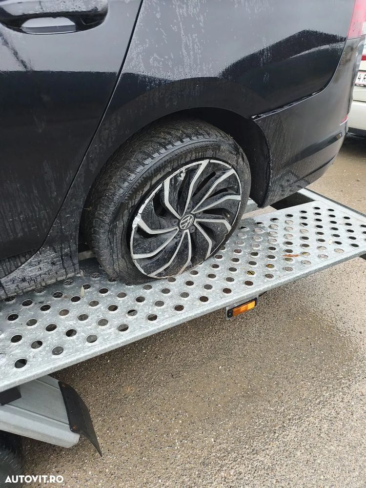 Volkswagen Golf Variant 2.0 TDI 116CP DSG Life - 3