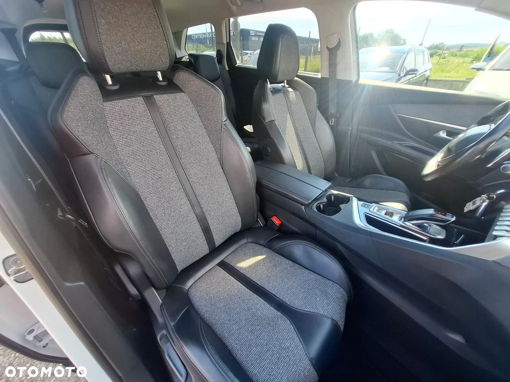 Peugeot 5008 BlueHDi 130 EAT8 Active - 18
