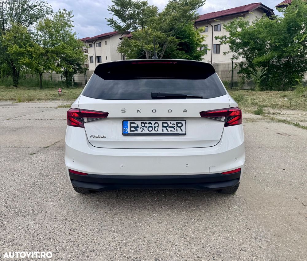 Skoda Fabia 1.0 TSI 95 CP Ambition - 11