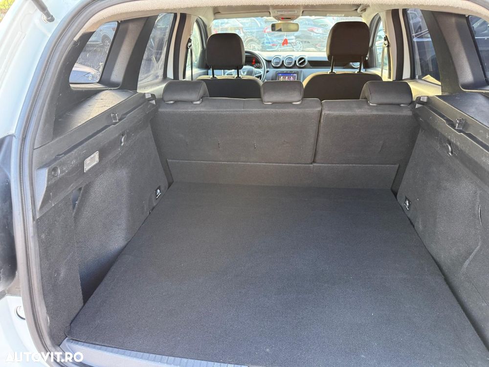 Dacia Duster Blue dCi 115 4WD Comfort - 13