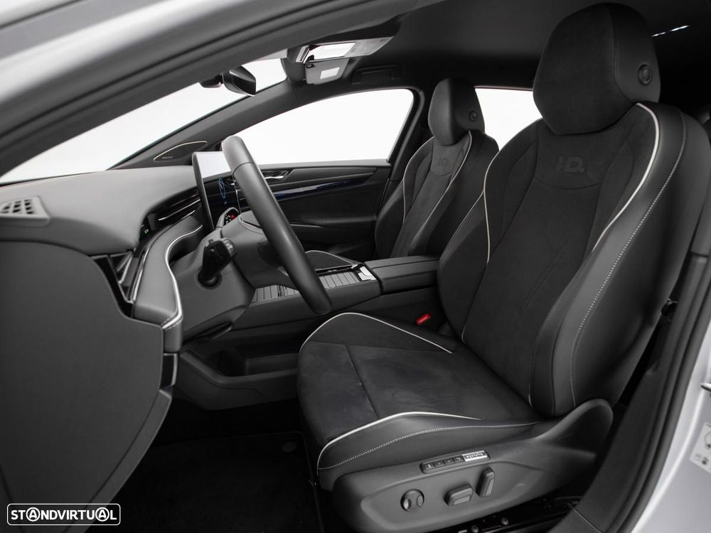 VW ID.7 Tourer Pro S - 8