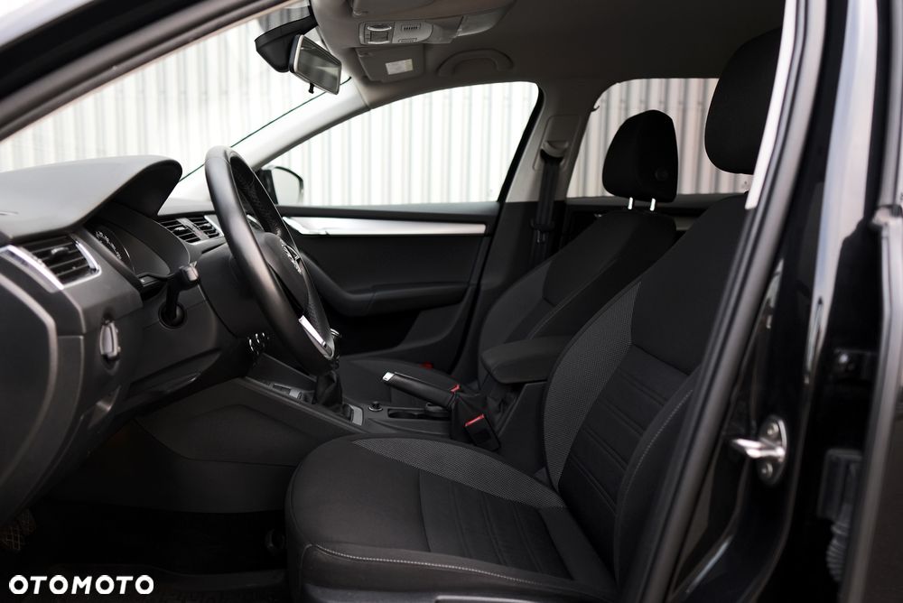 Opel Astra 1.4 T Dynamic S&S - 7