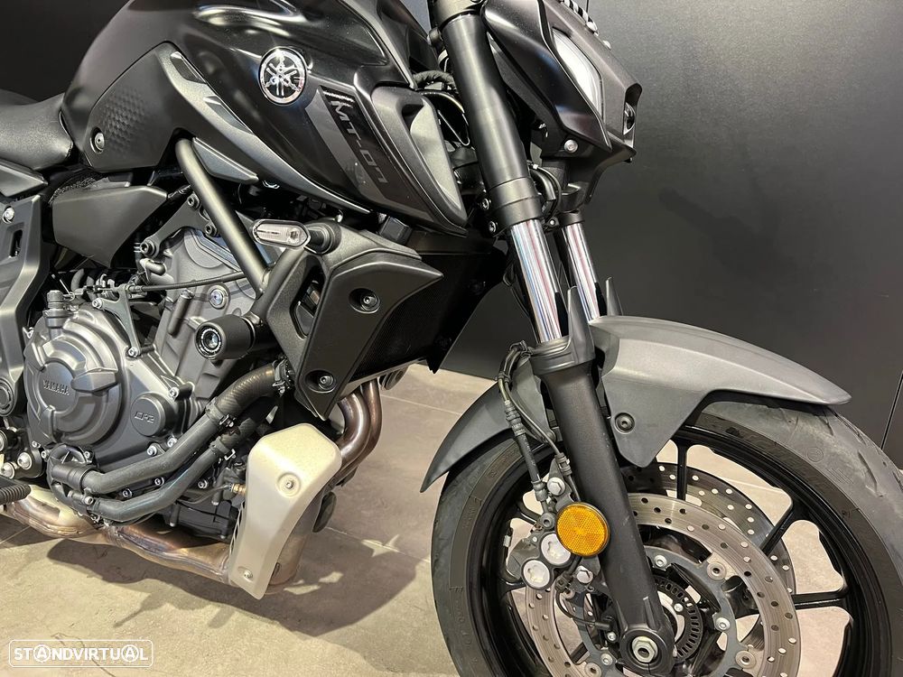 Yamaha MT-07 - 6