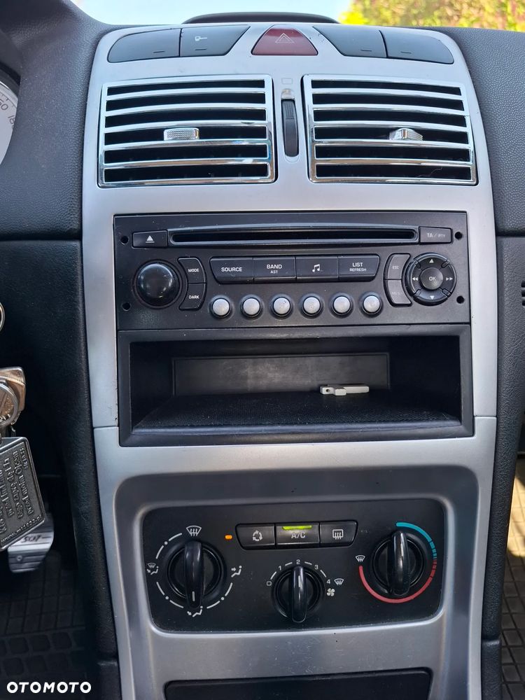 Peugeot 307 1.6 HDI Oxygo - 10