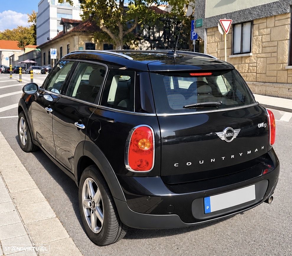 MINI Countryman One D