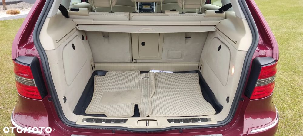 Mercedes-Benz Klasa B 180 CDI Autotronic - 9