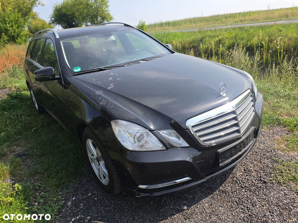 Mercedes-Benz Klasa E 200 CDI Classic - 1