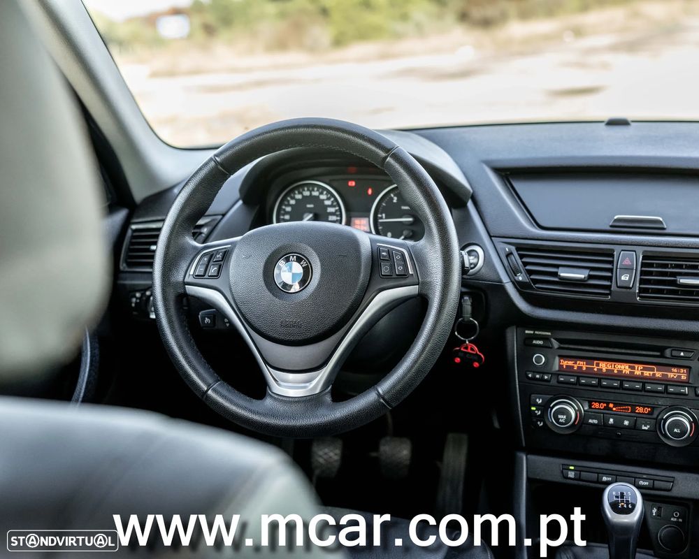 BMW X1 20 d sDrive xLine - 14