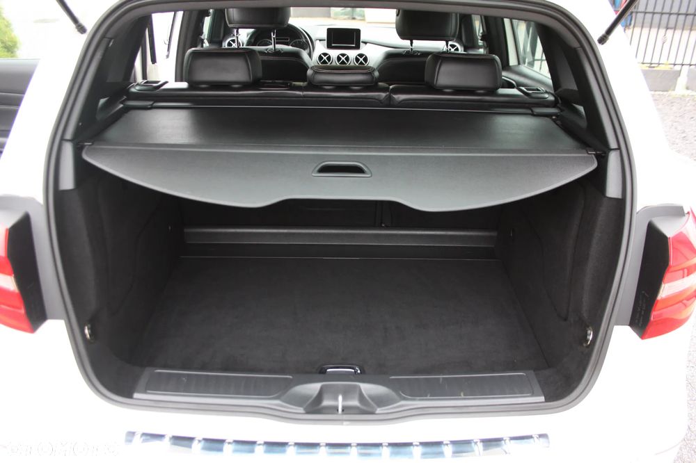 Mercedes-Benz Klasa B 180 Edition - 8