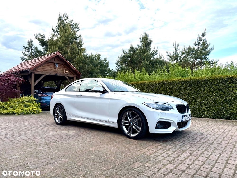 BMW Seria 2 220i M Sport - 8