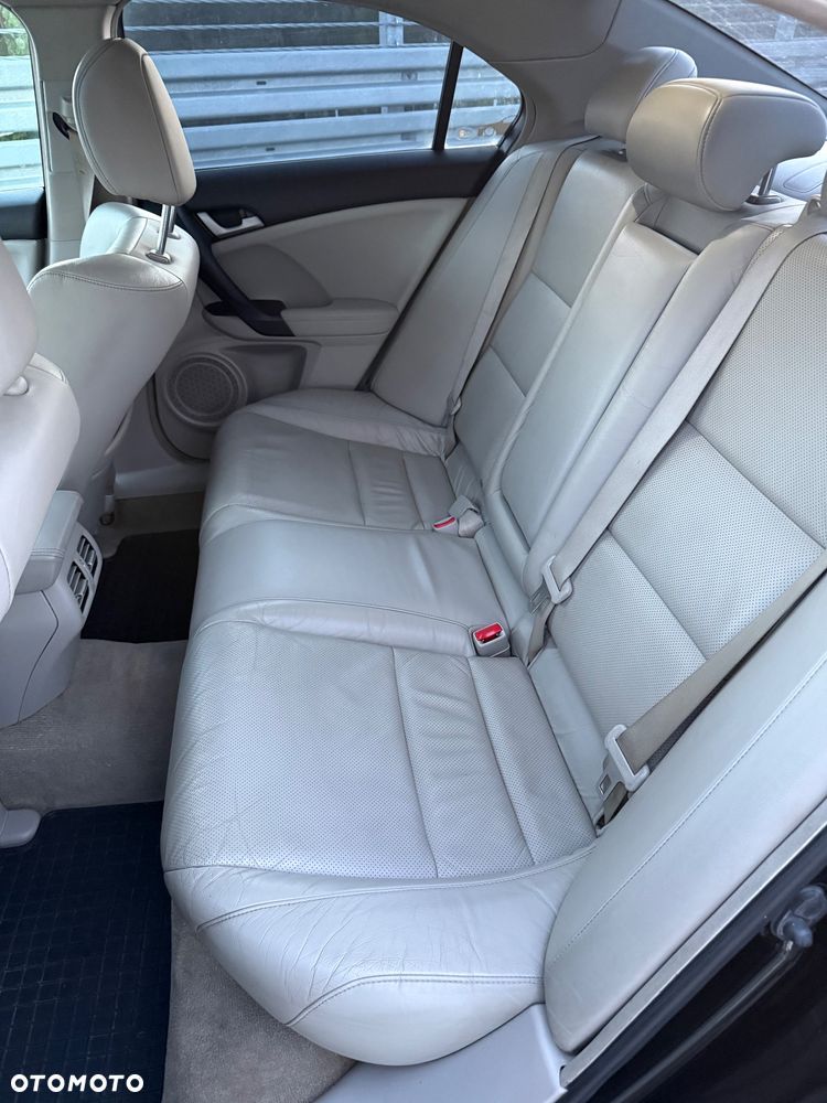 Honda Accord 2.4 Executive Nav+ACC+LKAS - 20