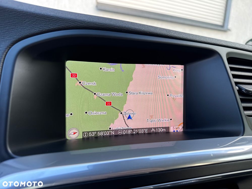 Volvo V60 D3 Geartronic Momentum Pro - 23