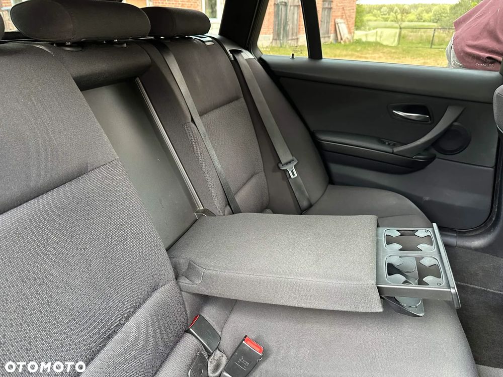 BMW Seria 3 - 24