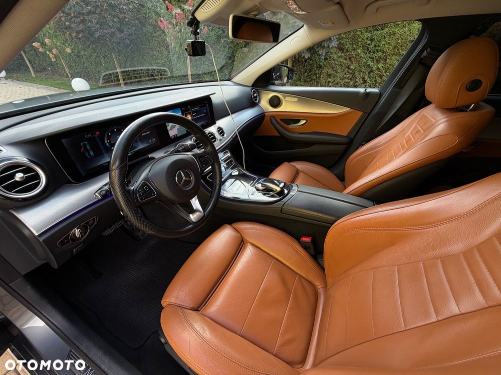 Mercedes-Benz Klasa E 220 d Business Edition 9G-TRONIC - 10