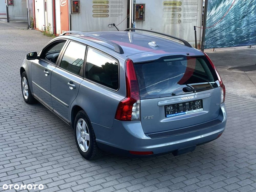 Volvo V50 - 10