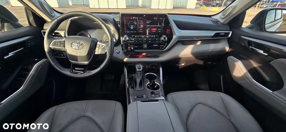 Toyota Highlander 2.5 Hybrid Executive - 17