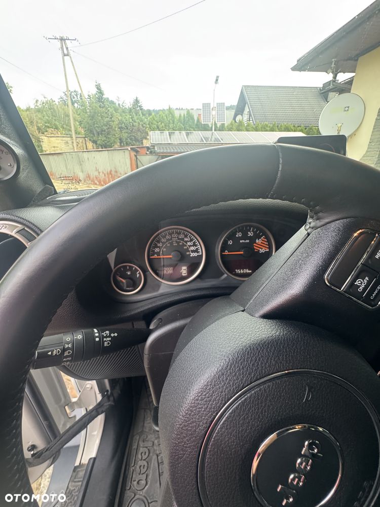 Jeep Wrangler 2.8 CRD DPF Automatik Sahara - 36