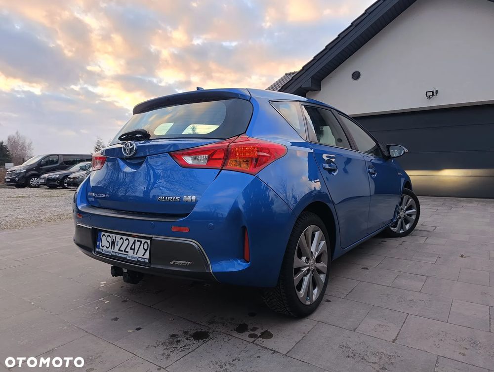 Toyota Auris 1.8 HSD Prestige NAVI - 6