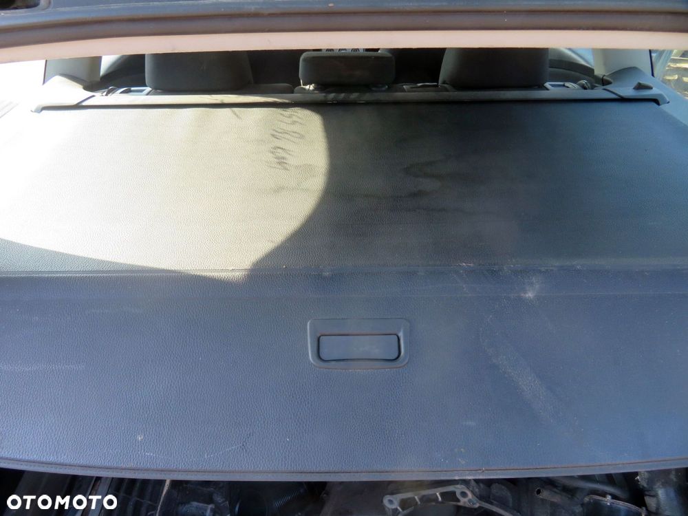 ROLETA BAGAŻNIKA PASSAT B6 KOMBI  VOLKSWAGEN 2005-2010 - 1