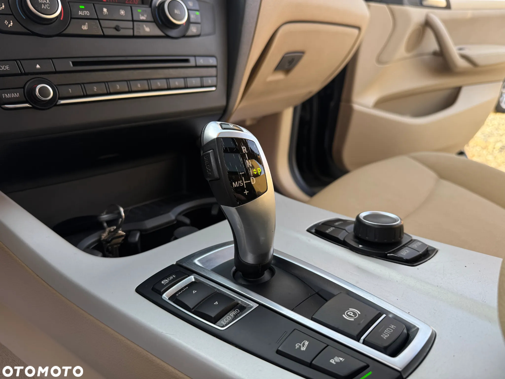 BMW X3 28i xDrive - 29
