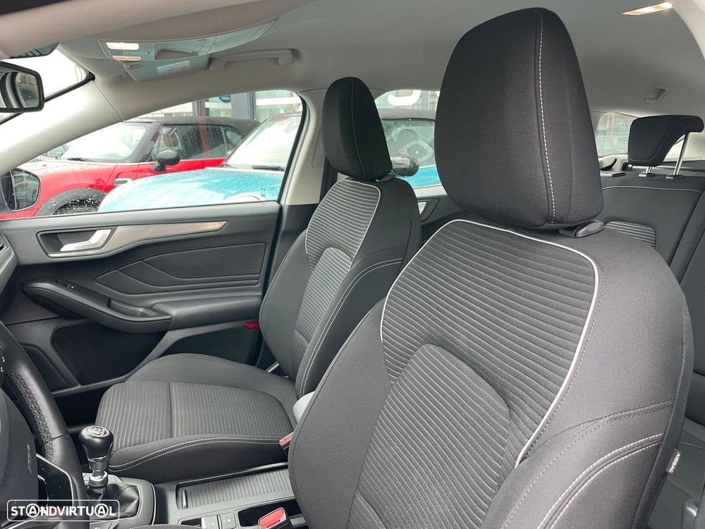 Ford Focus SW 1.5 TDCi EcoBlue ST-Line X - 7