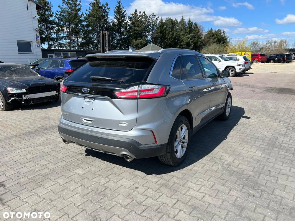 Ford Edge - 1